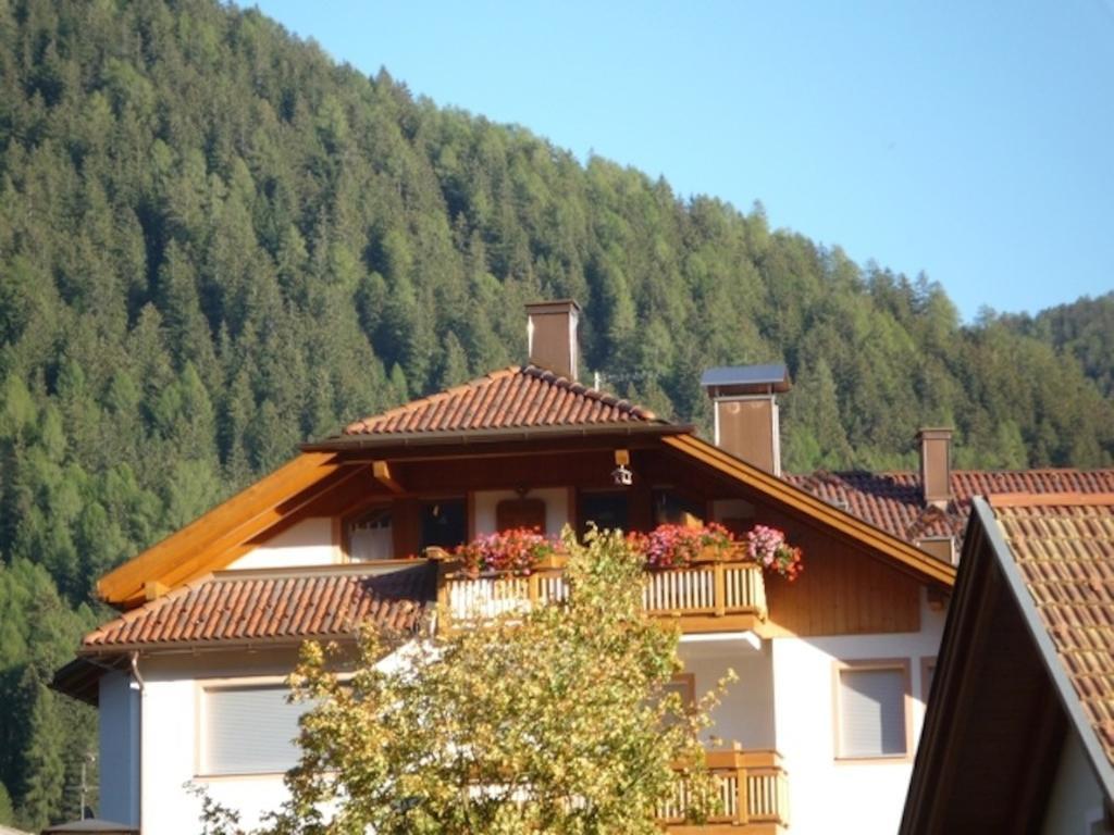 Appartement Mansarda Dolomiti à Rasun di Sopra Chambre photo